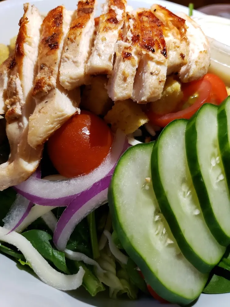 Garden Salad with Chicken